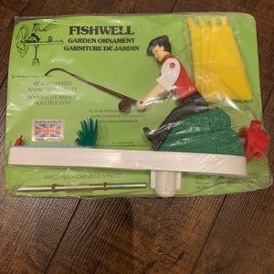 BNWT VINTAGE Mecnov garden ornament